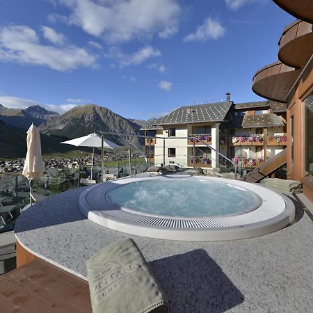Hotel Baita Montana Livigno Kültér fotó