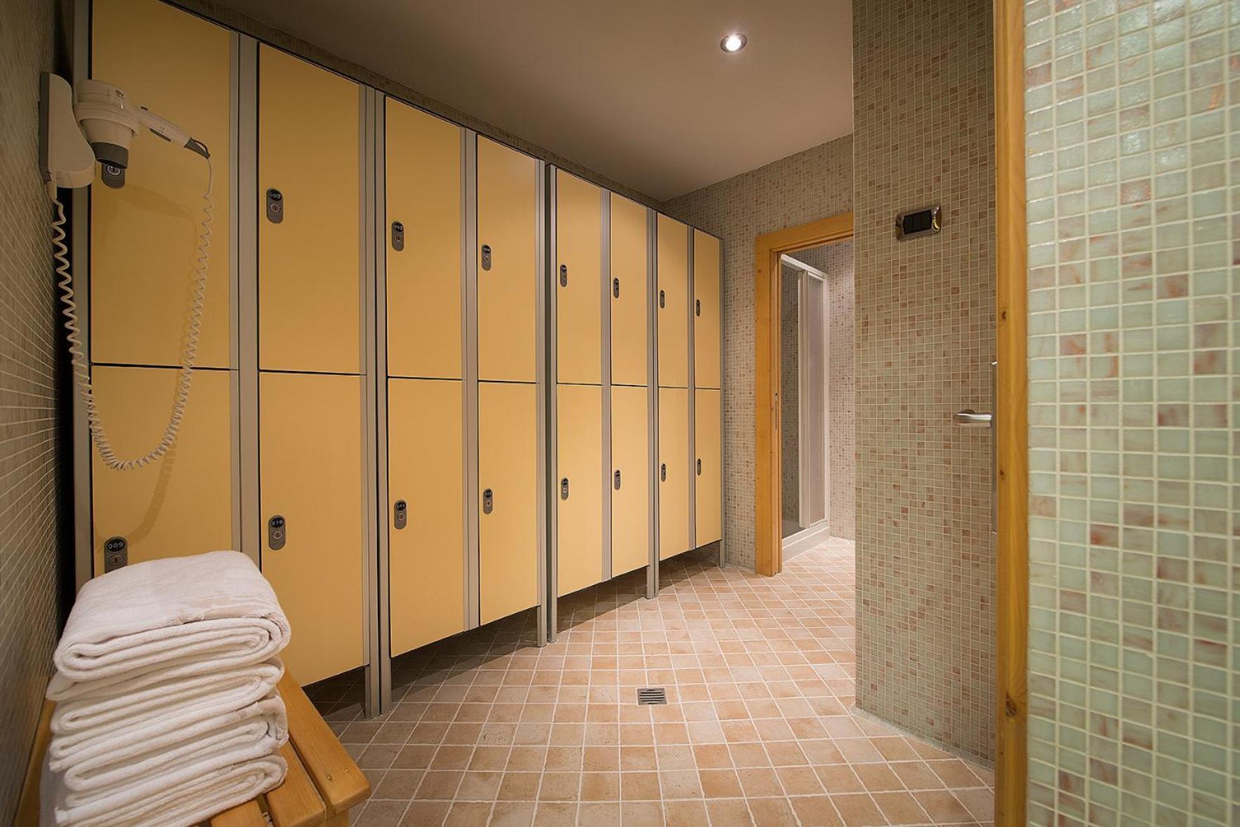 Hotel Baita Montana Livigno Kültér fotó