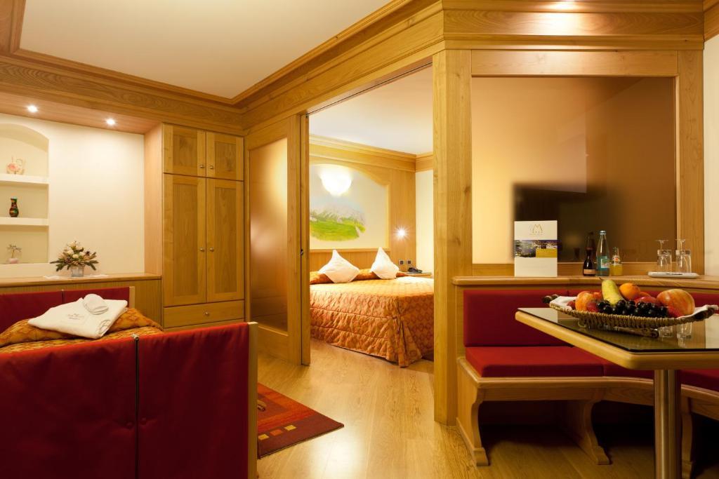 Hotel Baita Montana Livigno Szoba fotó
