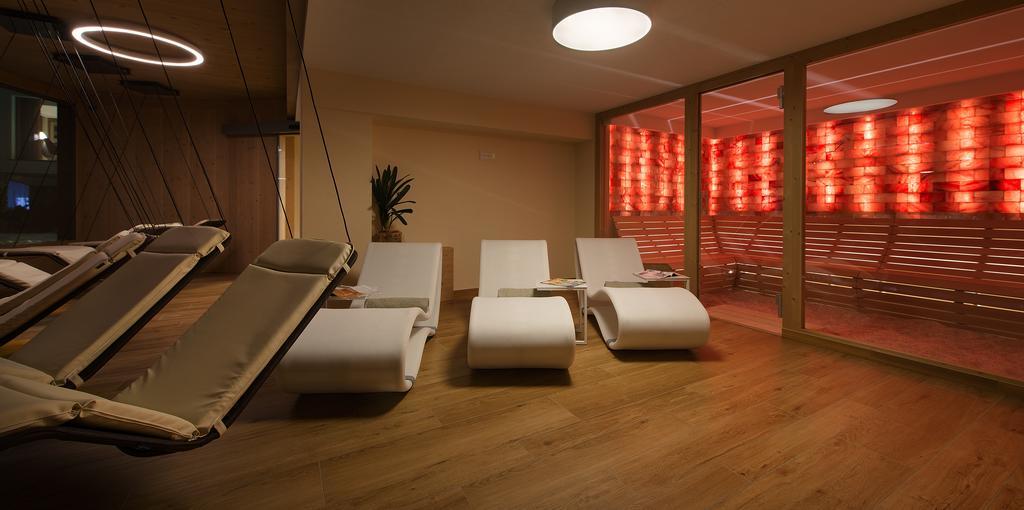 Hotel Baita Montana Livigno Kültér fotó