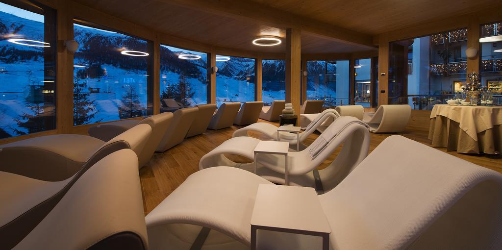 Hotel Baita Montana Livigno Kültér fotó