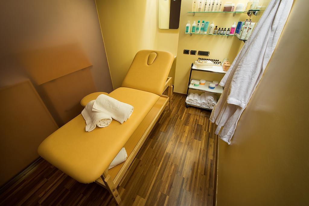 Hotel Baita Montana Livigno Kültér fotó